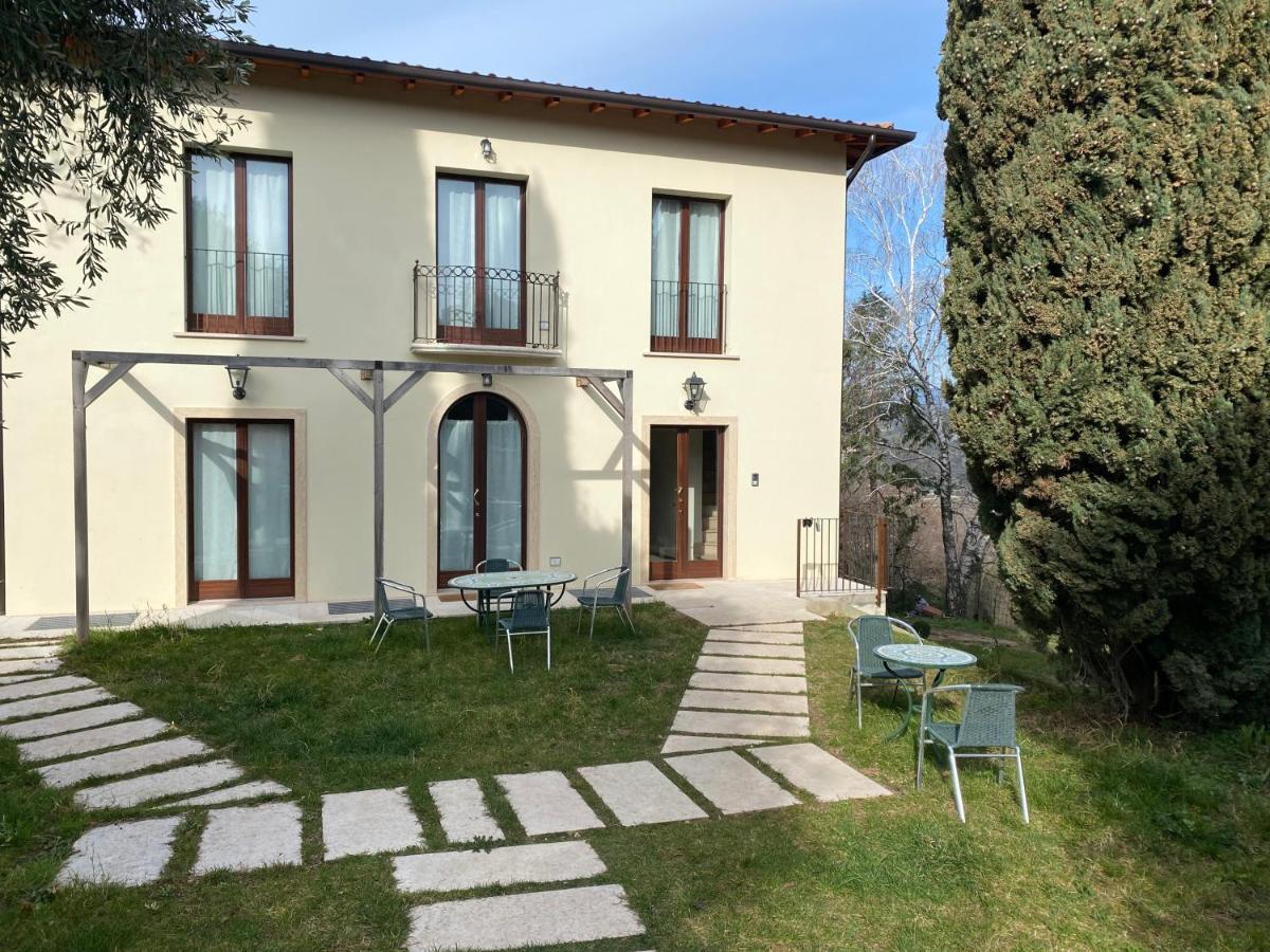 Апартаменти Residenza Cipressi E Olivi Верона Екстер'єр фото